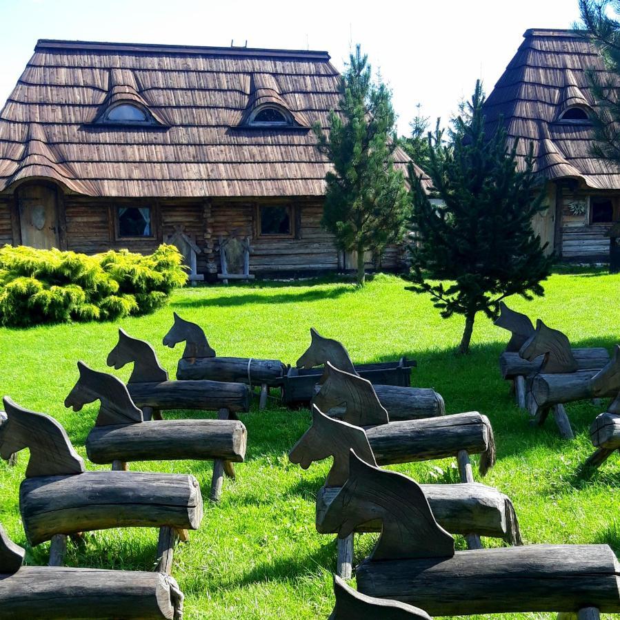 Grod Pedzikow Hotel Chęciny Buitenkant foto