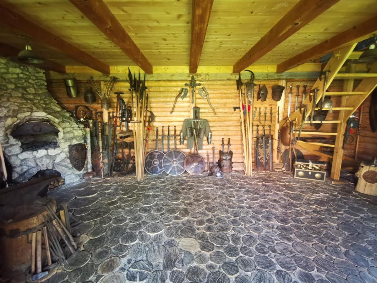 Grod Pedzikow Hotel Chęciny Buitenkant foto